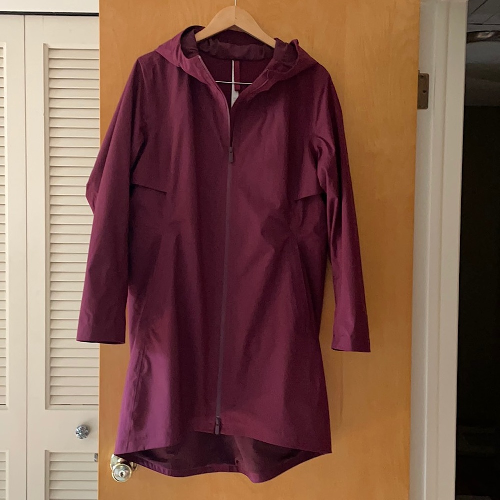 Lululemon Rain Rebel Jacket